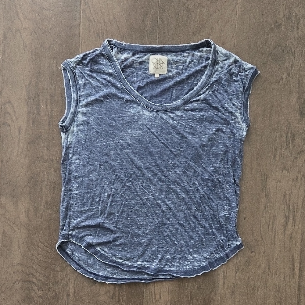 Stylish Blue Sleeveless Tee